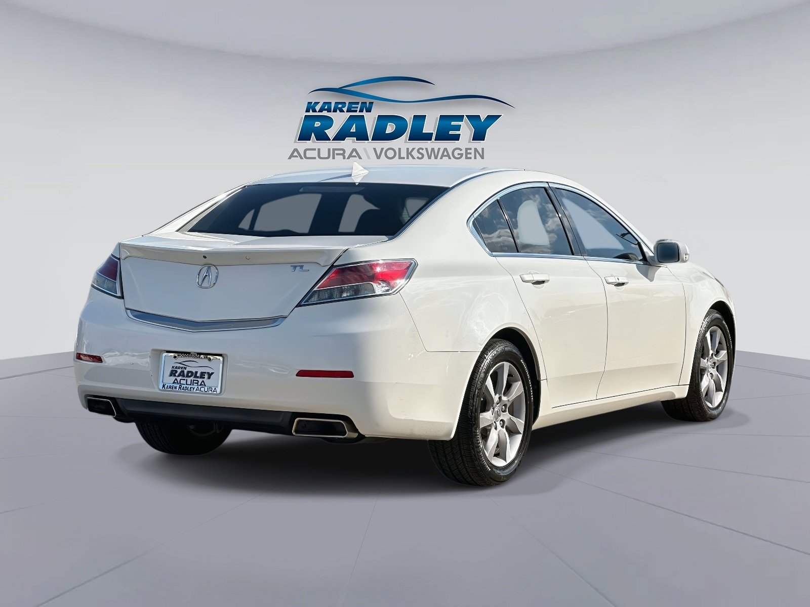 Used 2014 Acura TL w/ Technology Package image 2