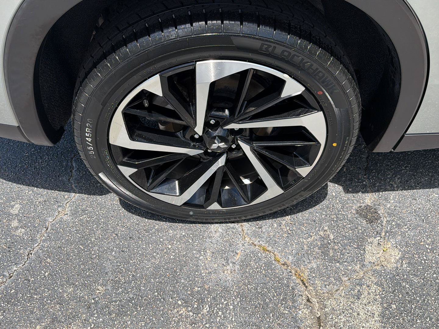 Used 2024 Mitsubishi Outlander SE FWD image 39