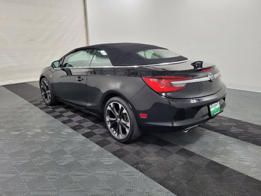 Used 2019 Buick Cascada Premium image 3