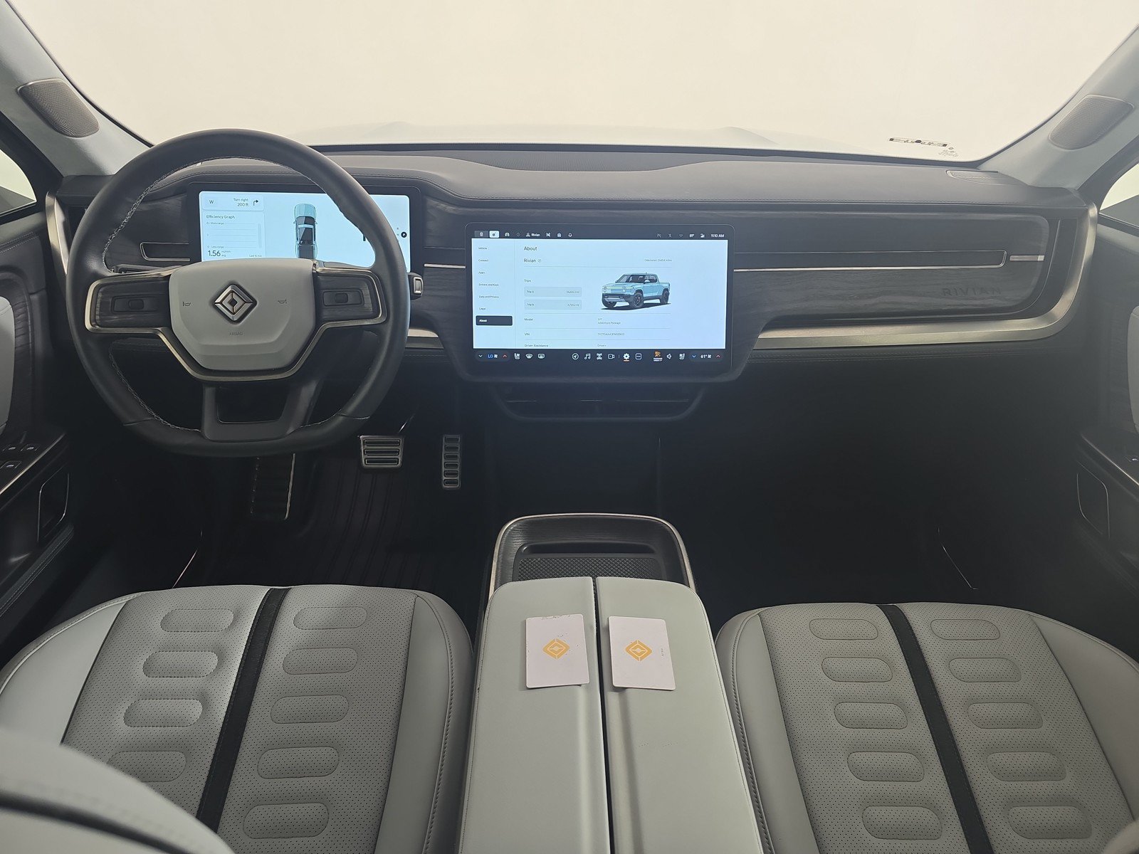 Used 2023 Rivian R1T Adventure AWD/4WD image 25