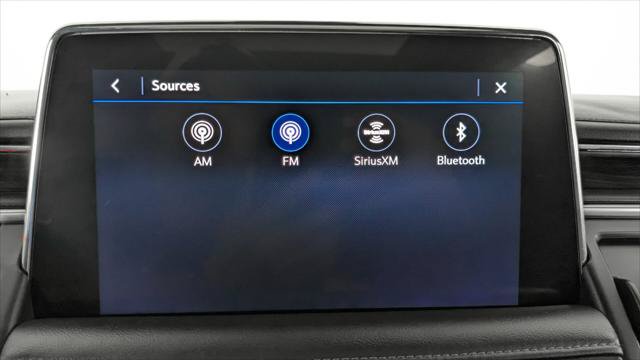 Used 2021 Chevrolet Suburban Z71 w/ Z71 Signature Package AWD/4WD image 32
