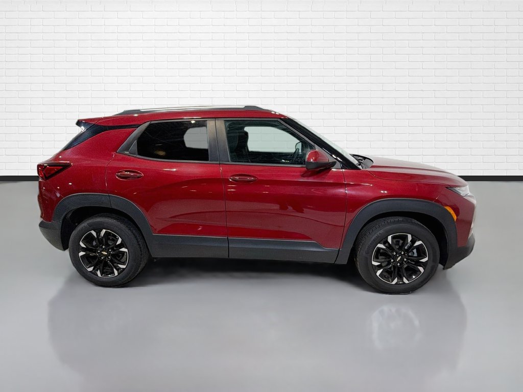 Used 2021 Chevrolet TrailBlazer LT w/ Driver Confidence Package AWD/4WD image 7