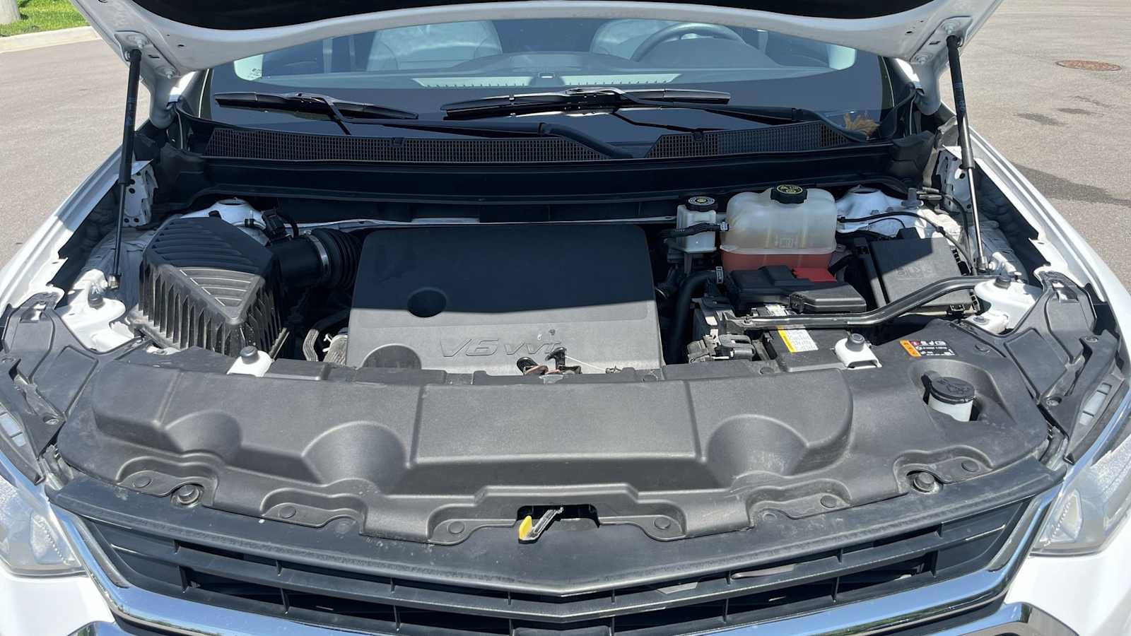 Used 2019 Chevrolet Traverse LS FWD image 28