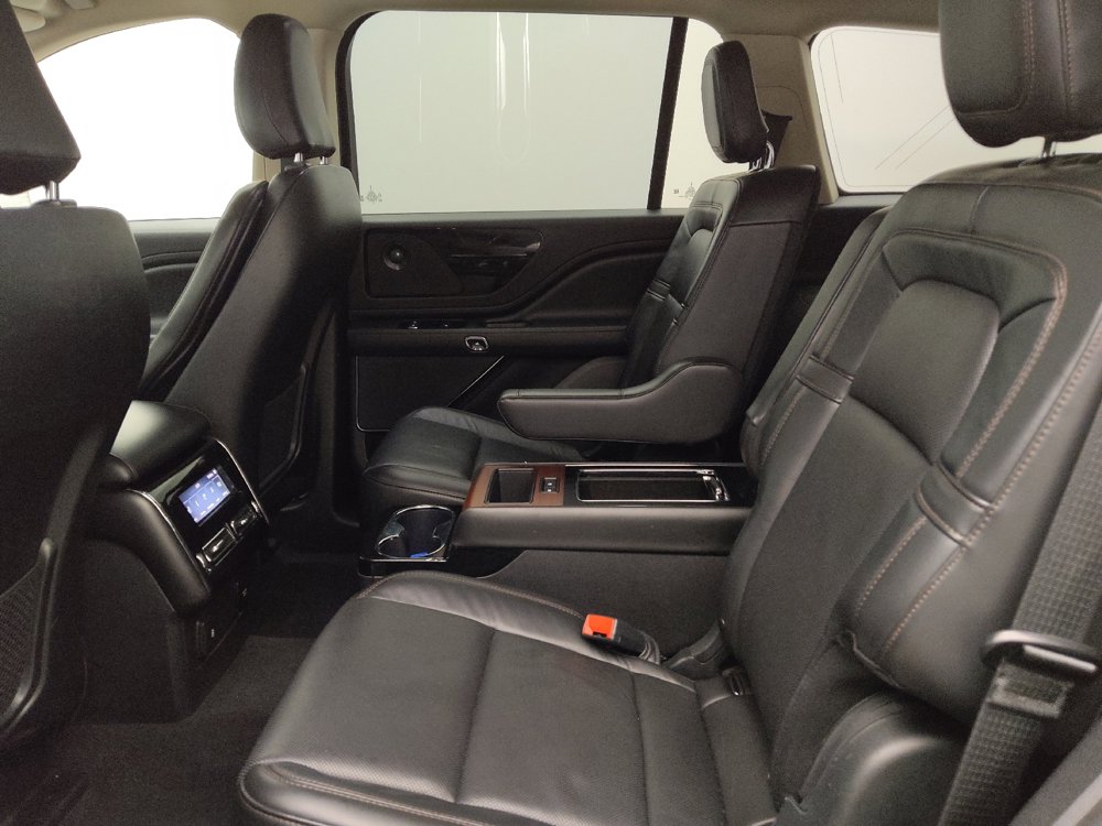 Used 2021 Lincoln Aviator Reserve w/ Equipment Group 201A AWD/4WD image 18