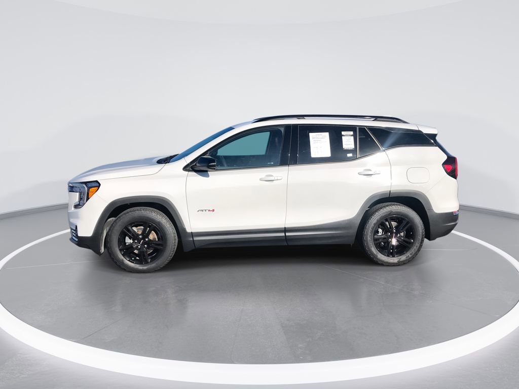 Used 2023 GMC Terrain AT4 image 5