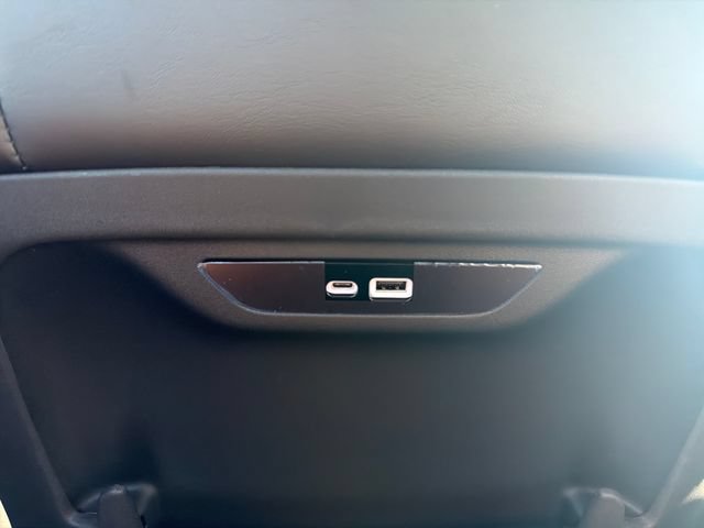 New 2027 Chrysler Pacifica Select FWD image 37