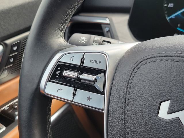 Certified 2024 Kia Telluride SX Prestige X-Line image 15