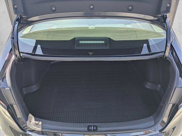 Used 2025 Toyota Corolla SE image 6