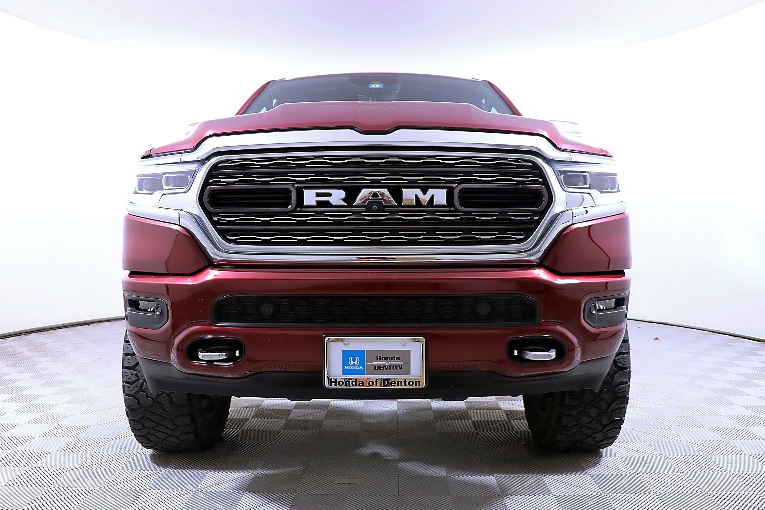 Used 2019 RAM 1500 Limited AWD/4WD image 5