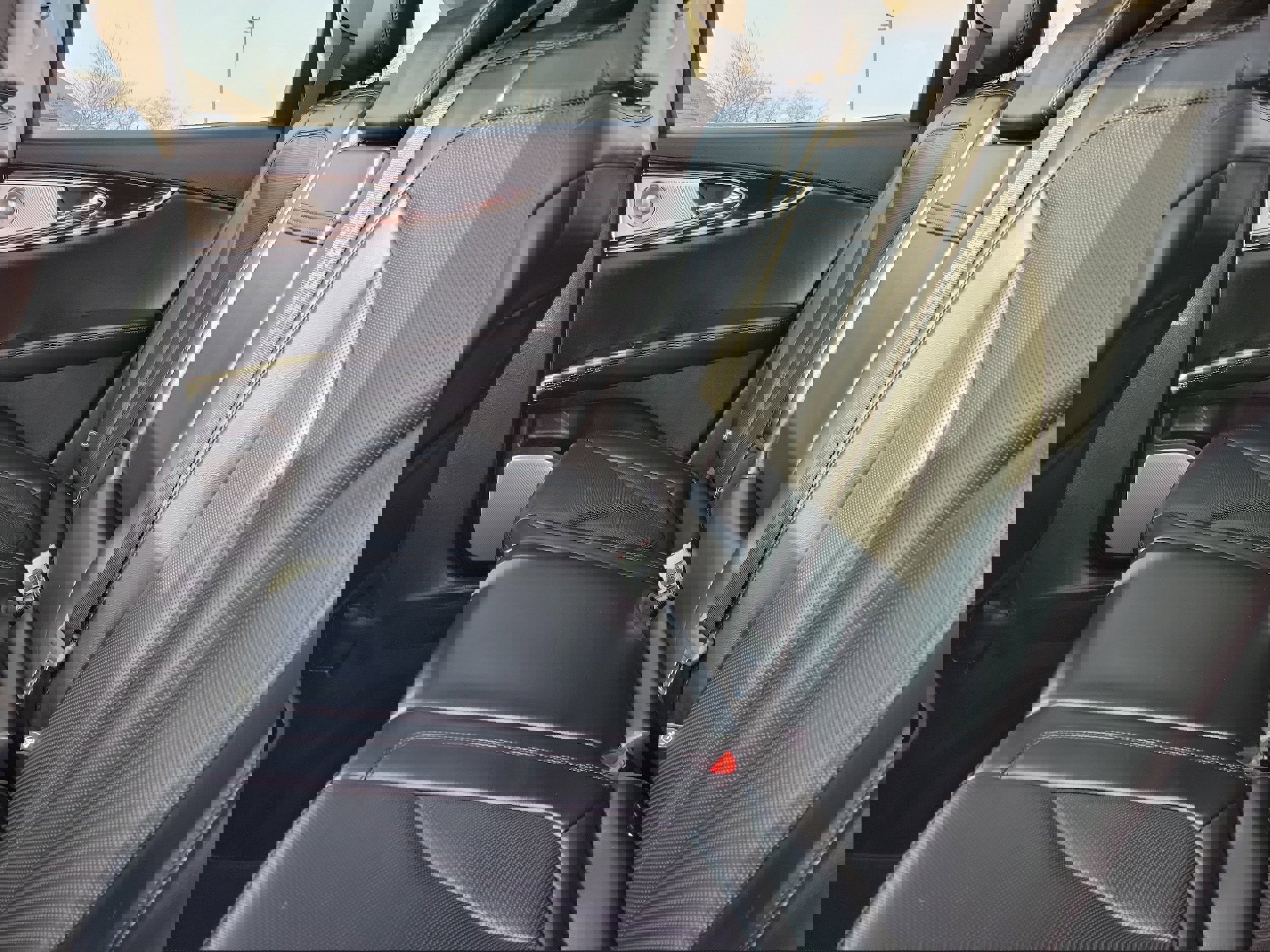 Used 2023 Lincoln Nautilus Reserve w/ Equipment Group 202A image 10