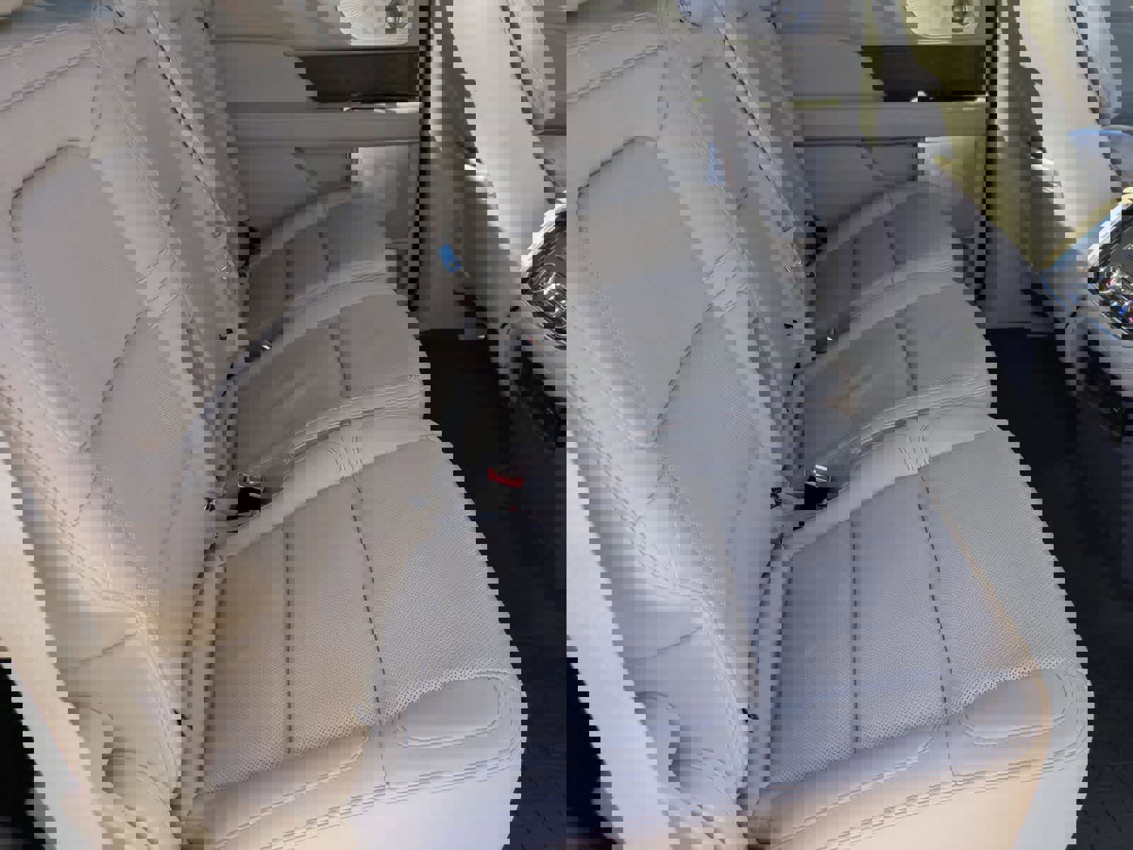 Used 2021 Lincoln Navigator Reserve w/ Luxury Package AWD/4WD image 21