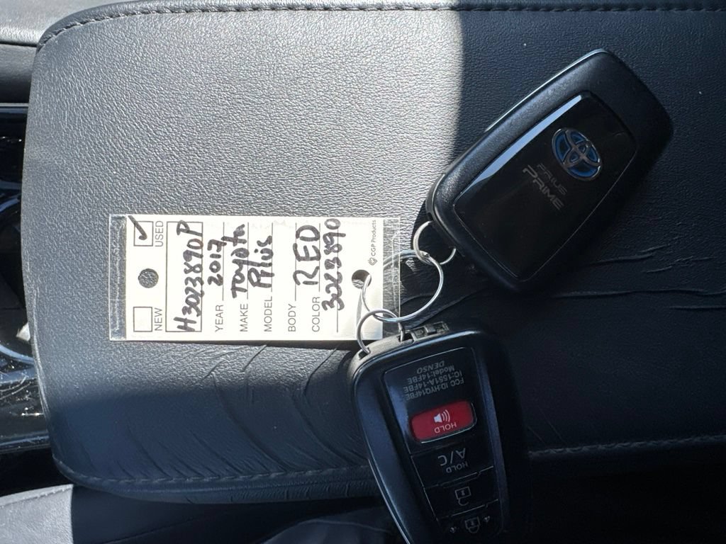 Used 2017 Toyota Prius Prime Advanced FWD image 17
