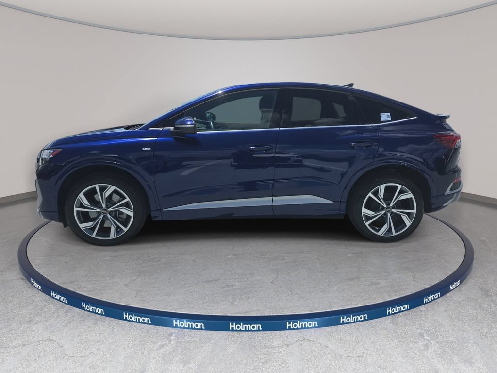 Used 2023 Audi Q4 e-tron Prestige AWD/4WD image 11