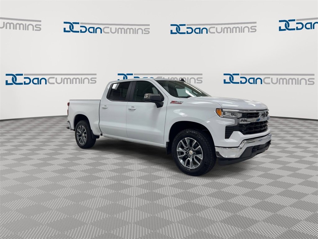 New 2026 Chevrolet Silverado 1500 LT image 2