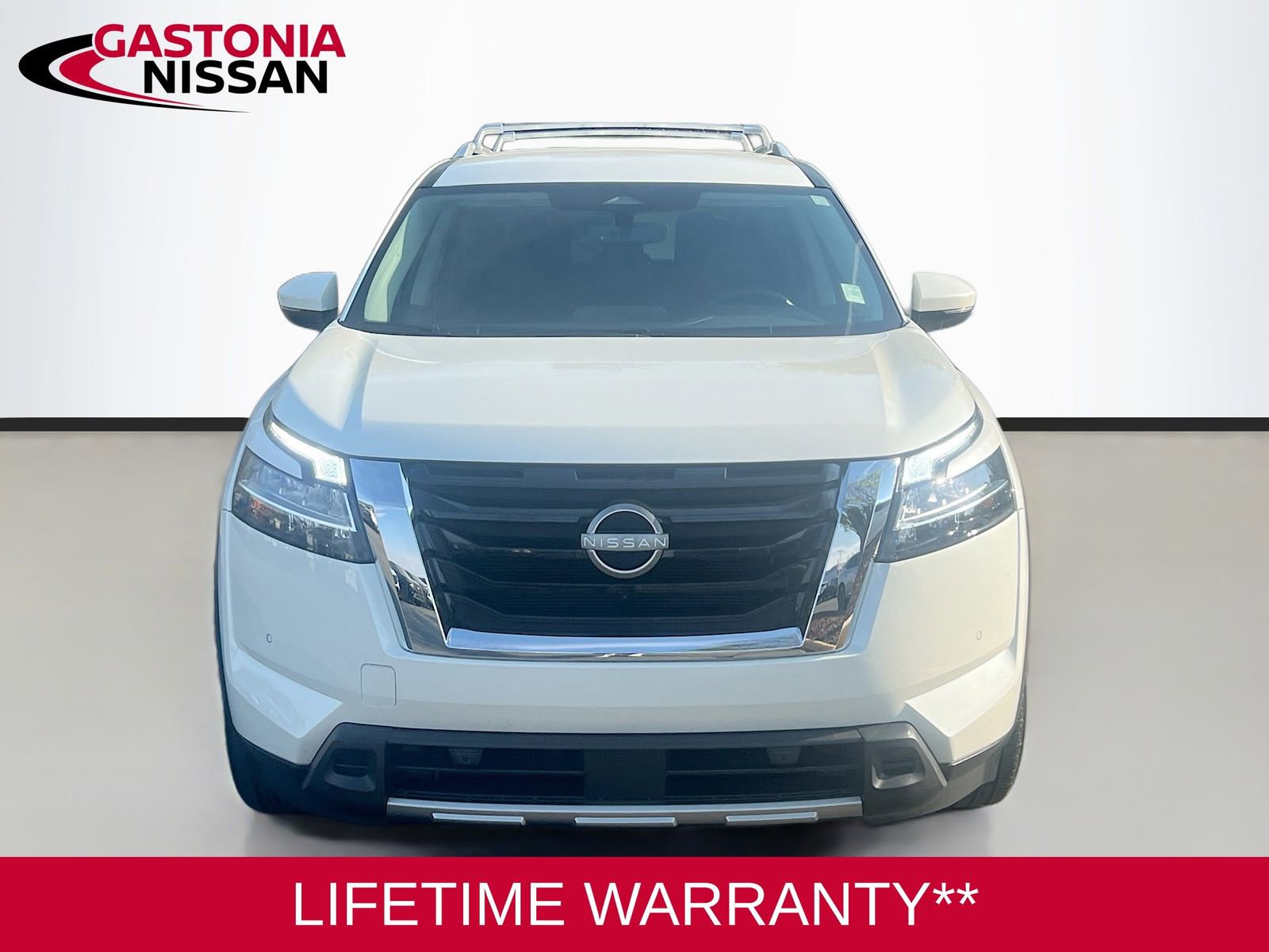 Used 2024 Nissan Pathfinder SL w/ Cargo Package video 2