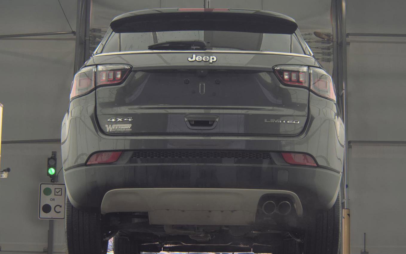 Used 2022 Jeep Compass Limited image 8