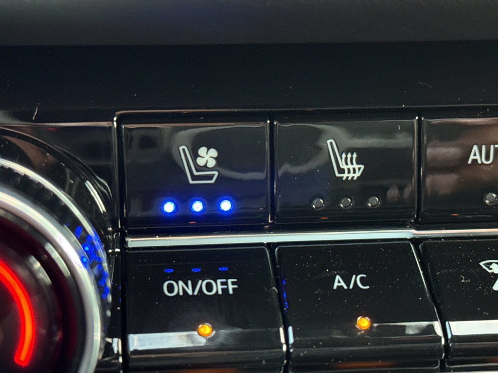 New 2027 Chevrolet Equinox RS w/ Safety and Technology Package FWD image 34
