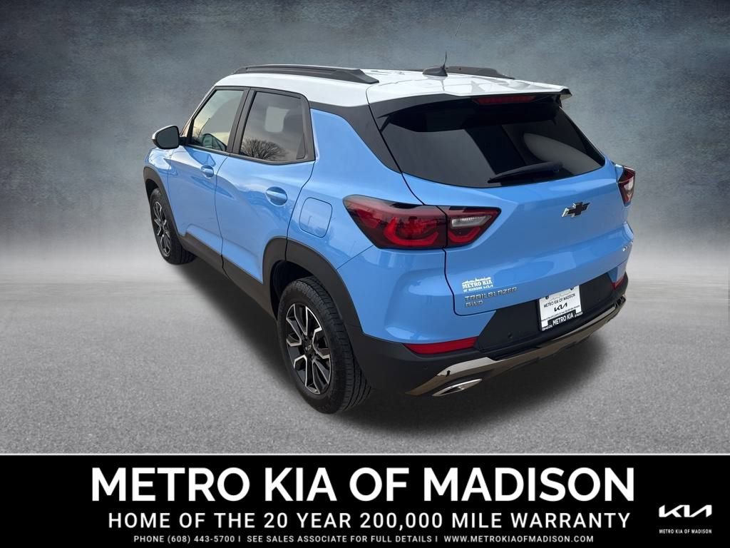 Used 2024 Chevrolet TrailBlazer ACTIV w/ Driver Confidence Package AWD/4WD image 4