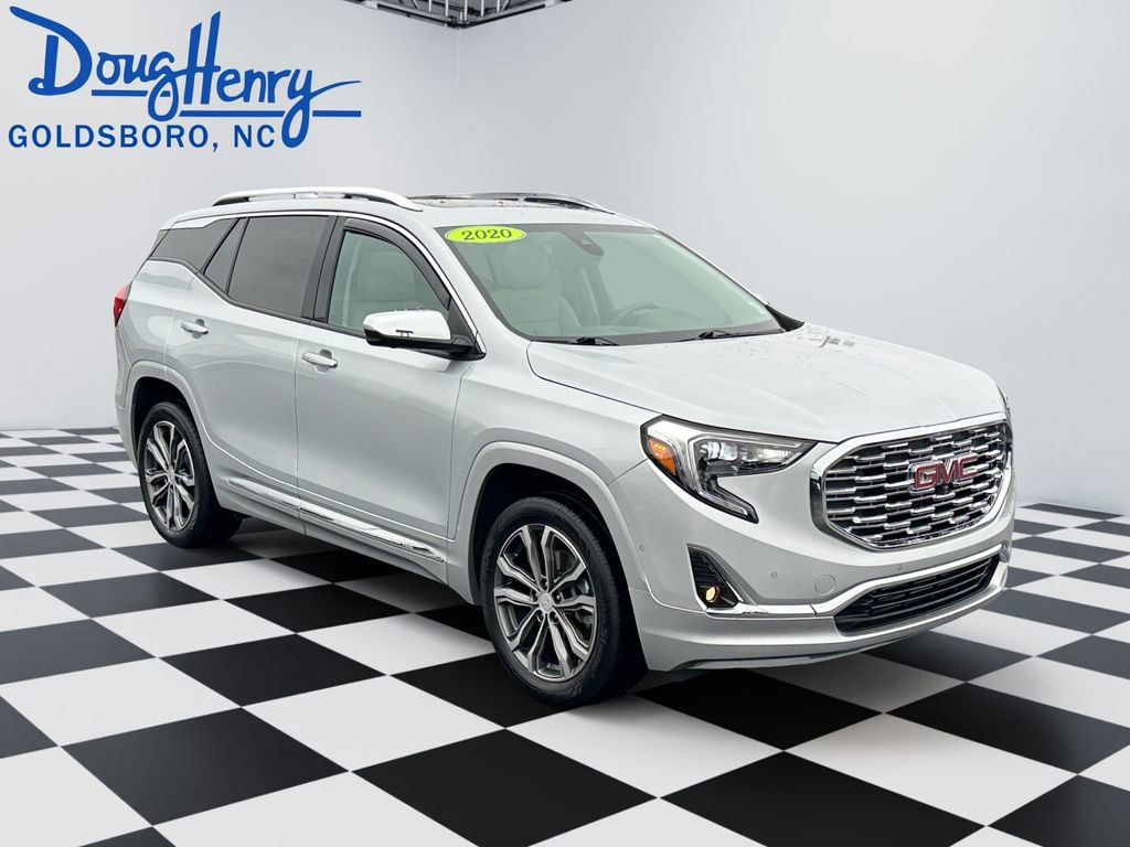 Used 2020 GMC Terrain Denali w/ Denali Premium Package image 7