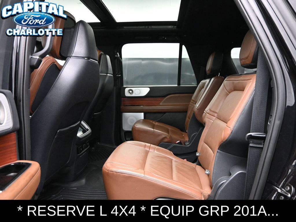 Used 2024 Lincoln Navigator L Reserve AWD/4WD image 11