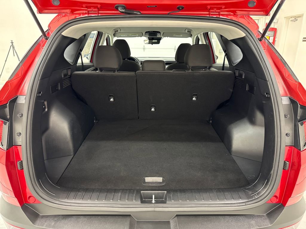 Used 2023 Hyundai Tucson SE AWD/4WD image 23