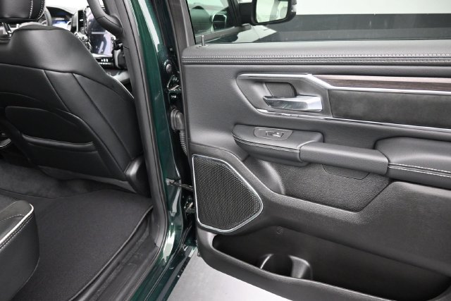 New 2027 RAM 1500 Laramie AWD/4WD image 23
