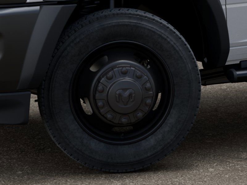 New 2026 RAM 5500 Tradesman AWD/4WD image 9