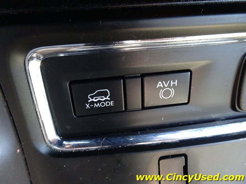Used 2019 Subaru Ascent Limited AWD/4WD image 30