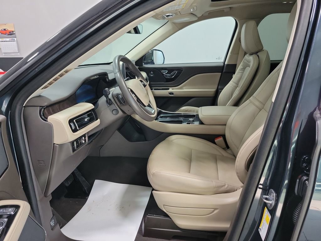 Used 2024 Lincoln Aviator Reserve w/ Elements Package Plus image 34