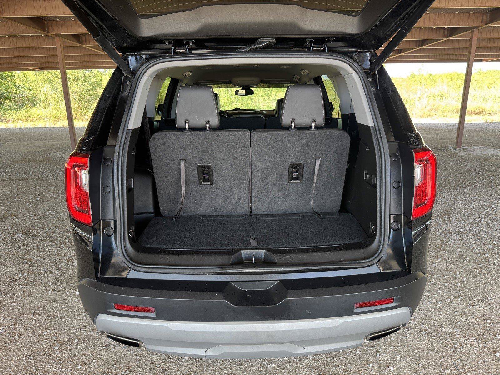 Used 2023 GMC Acadia SLT FWD image 37