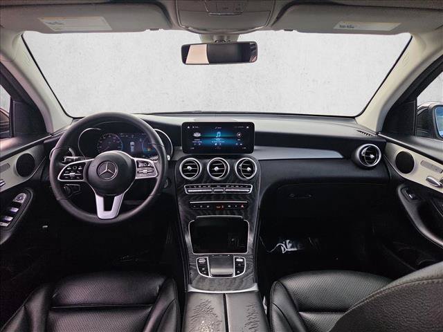 Used 2020 Mercedes-Benz GLC 300 image 15