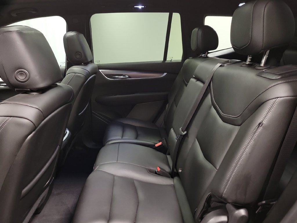 Used 2024 Cadillac XT6 Luxury AWD/4WD image 32