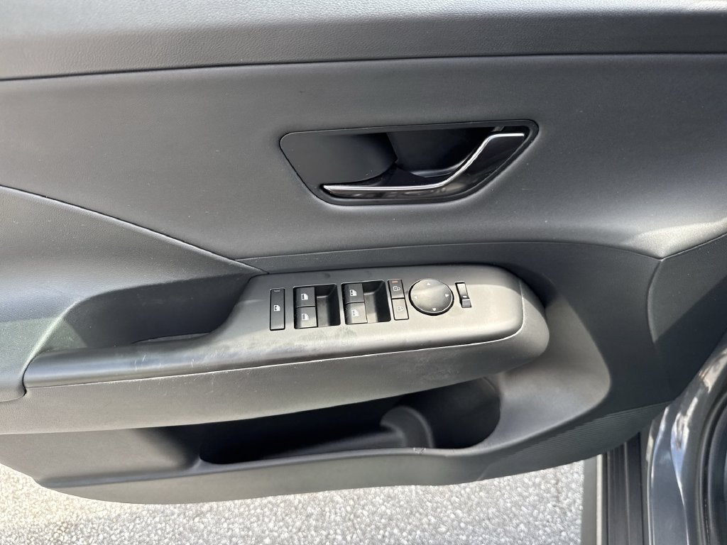 Used 2025 Hyundai Kona N Line S FWD image 40