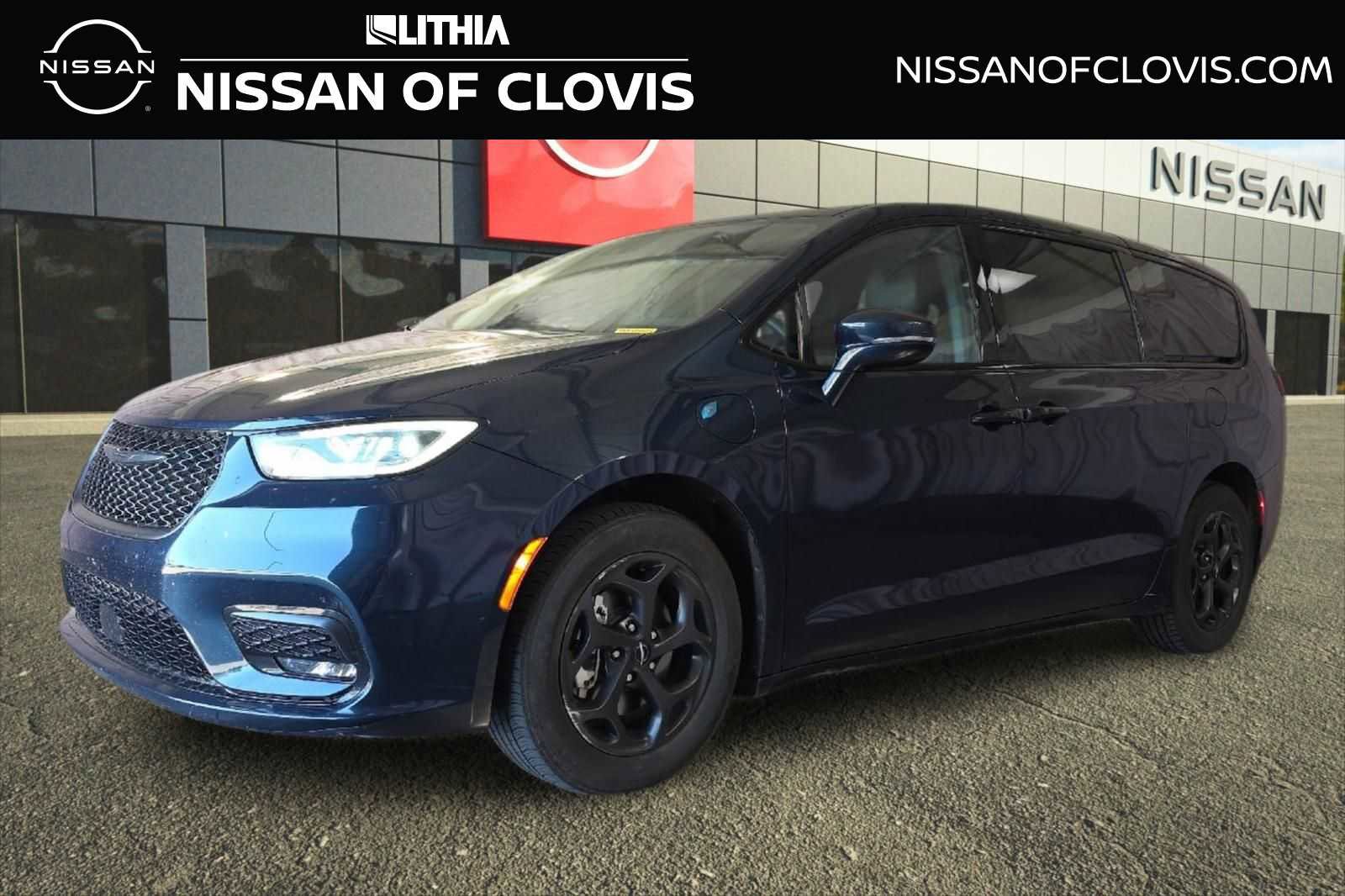 Used 2022 Chrysler Pacifica Touring-L w/ S Appearance Package