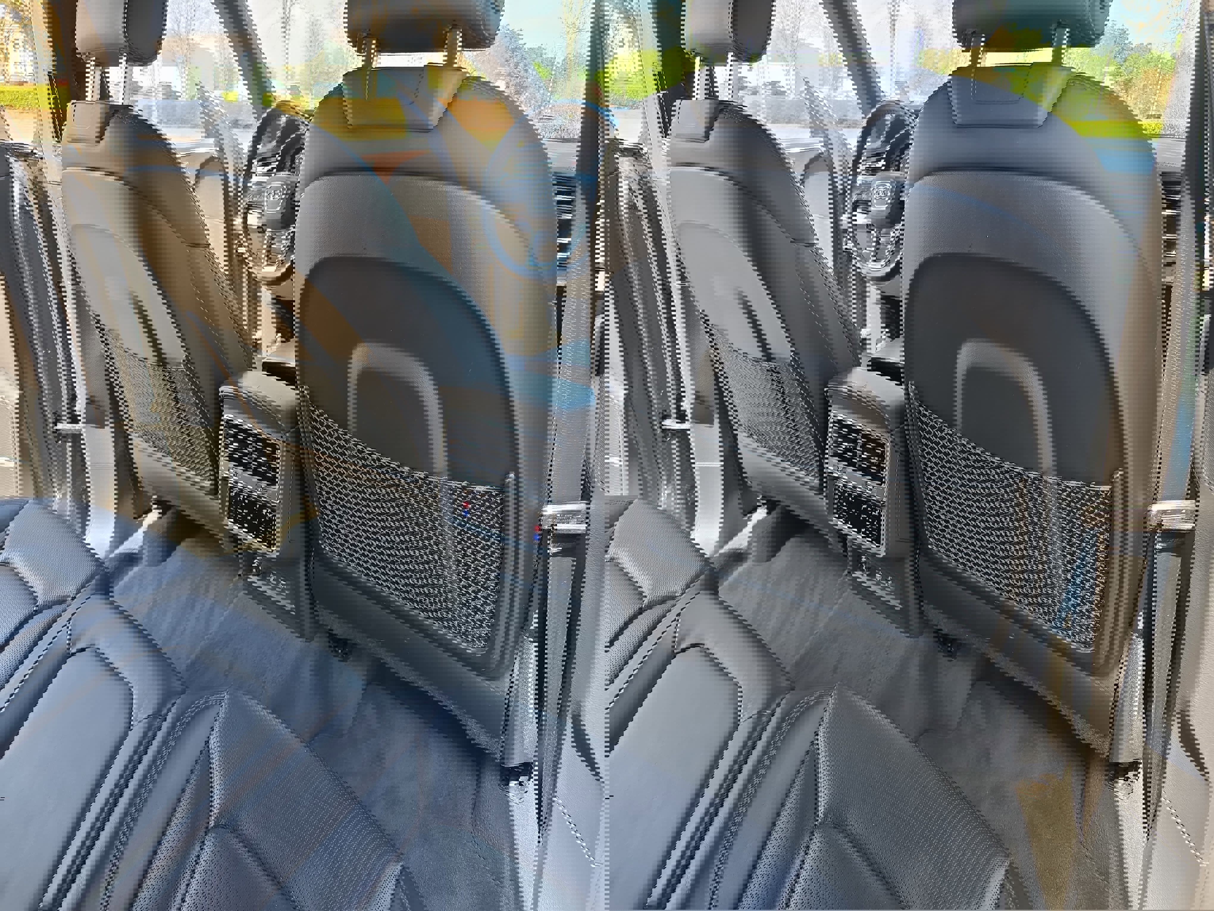 Used 2019 Audi Q8 Prestige image 11