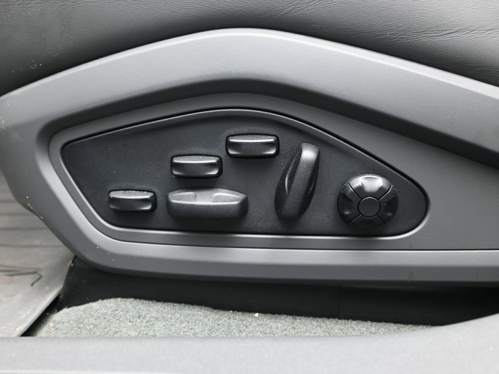 Certified 2023 Porsche Taycan GTS image 14