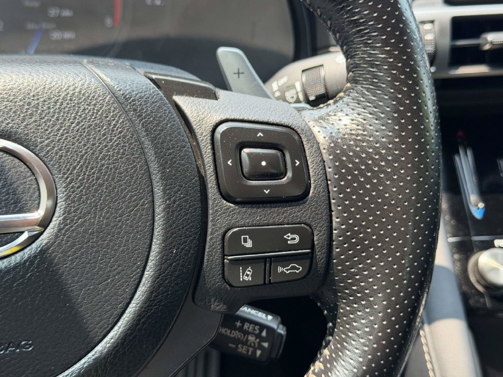 Used 2021 Lexus IS 350 F Sport w/ Accessory Package RWD image 10