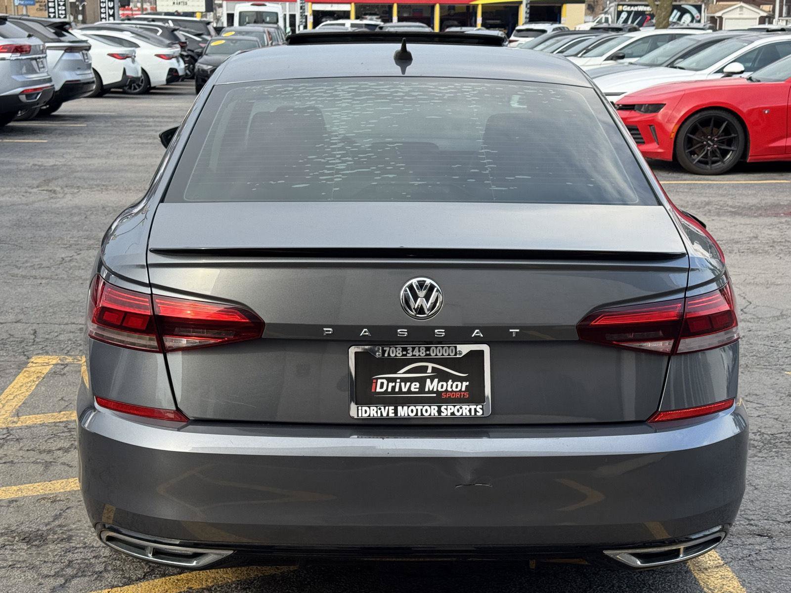 Used 2020 Volkswagen Passat 2.0T R-Line FWD image 10