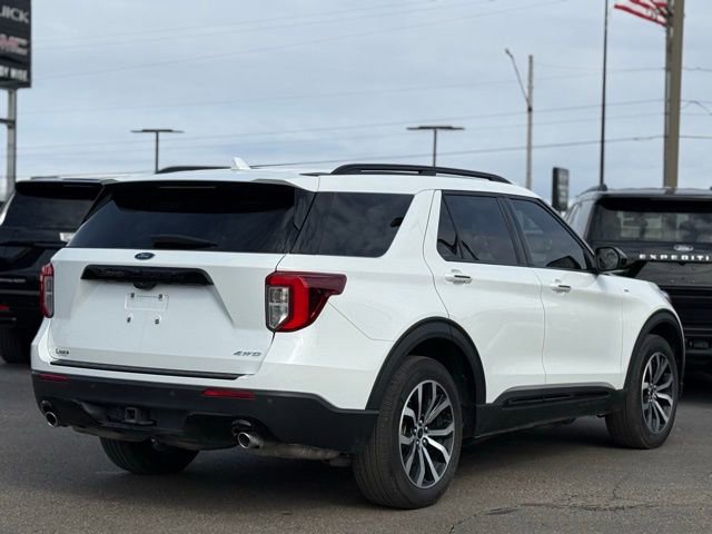 Used 2024 Ford Explorer ST-Line w/ Class IV Trailer Tow Package image 42