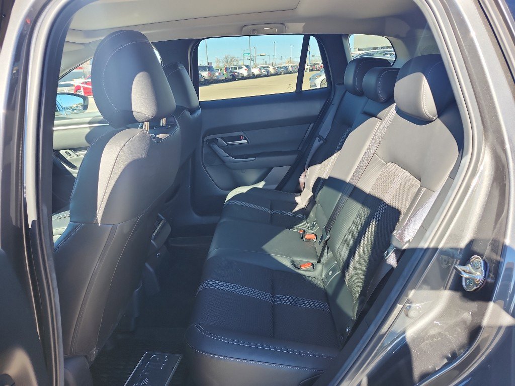 Used 2025 MAZDA CX-50 AWD 2.5 S w/ Weather Package image 11