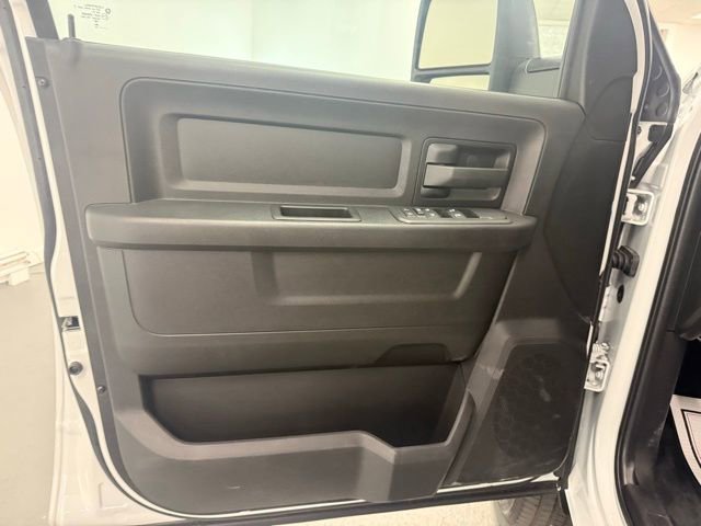 New 2026 RAM 2500 Tradesman w/ Chrome Appearance Group AWD/4WD image 11