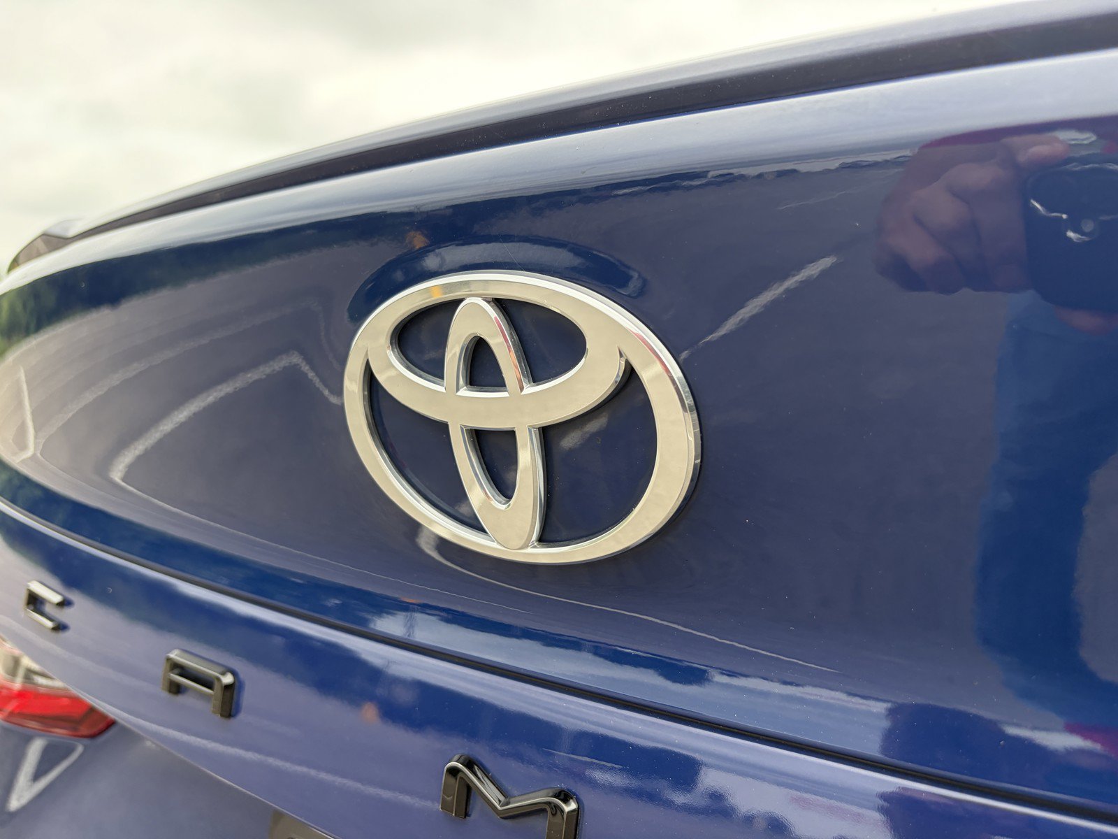 Used 2025 Toyota Camry SE w/ Convenience Package AWD/4WD image 35
