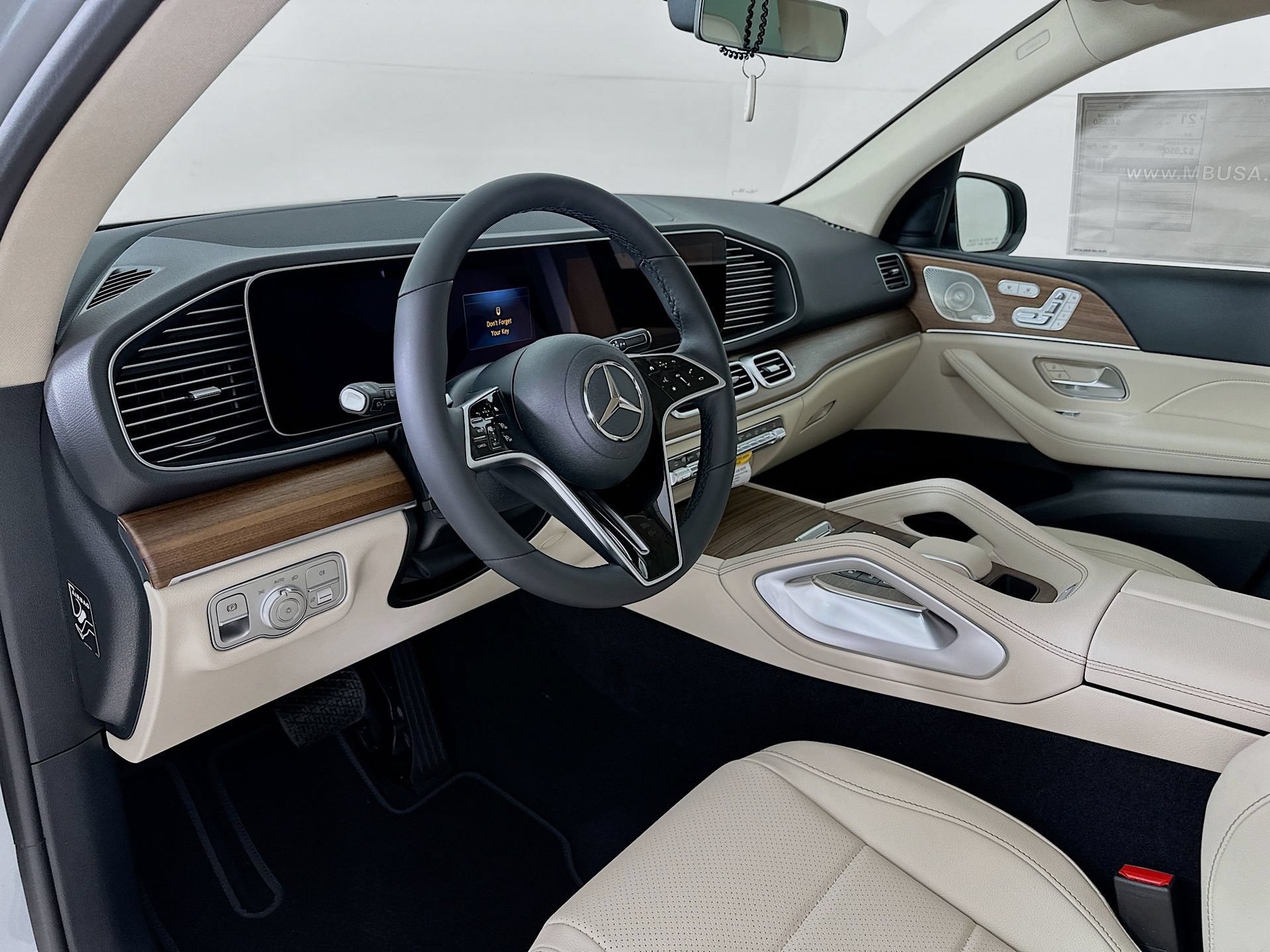 New 2026 Mercedes-Benz GLE 450 4MATIC image 10