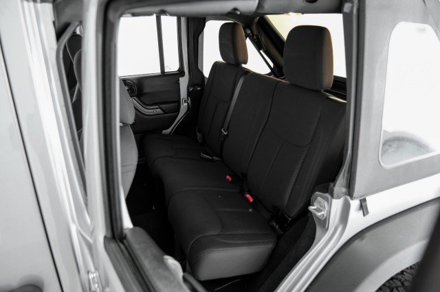 Used 2014 Jeep Wrangler Unlimited Sport AWD/4WD image 32