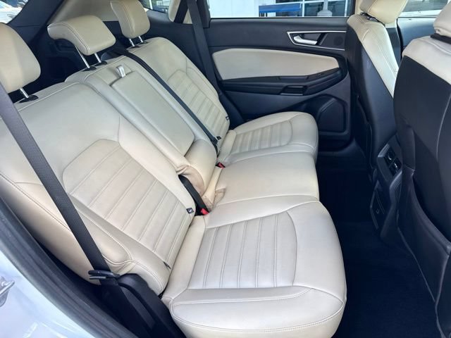Used 2021 Ford Edge SEL FWD image 11