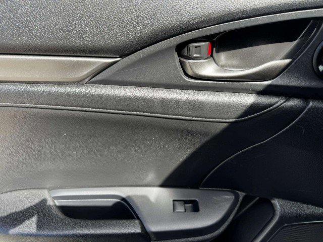 Used 2018 Honda Civic Sport Touring image 32