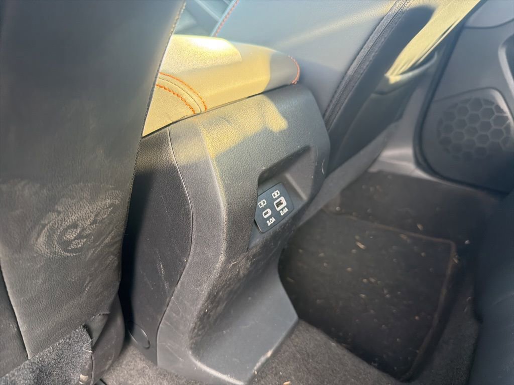 Used 2025 Subaru Crosstrek 2.5i Limited w/ Crosstrek Mirror Package image 9