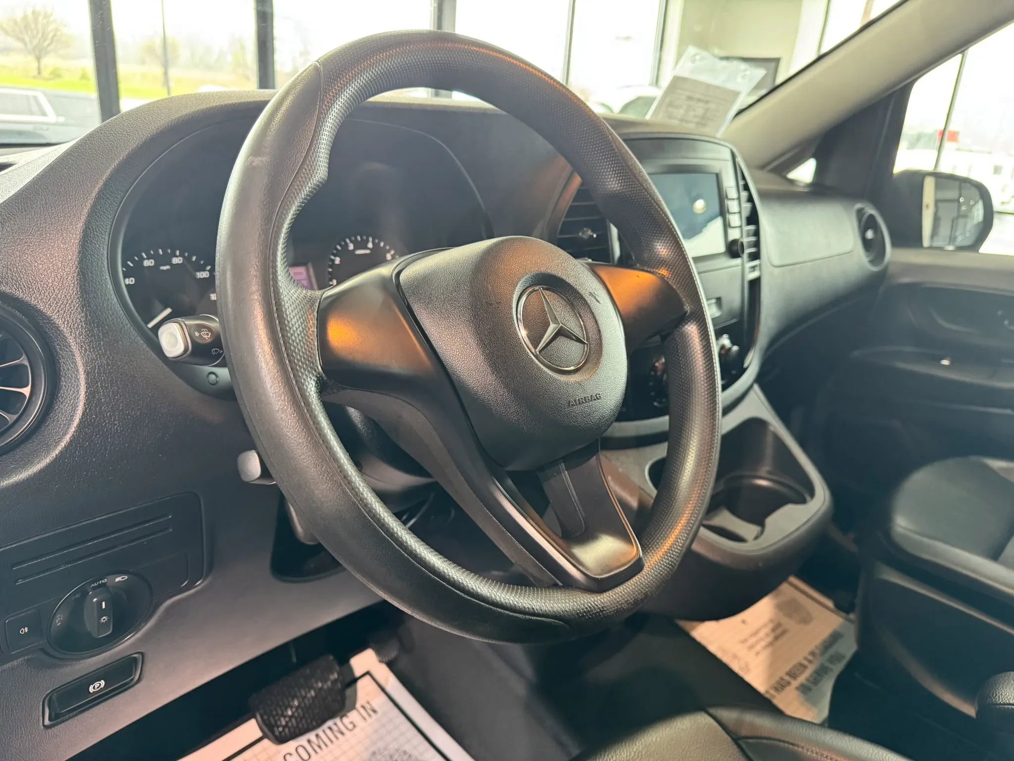 Used 2021 Mercedes-Benz Metris image 19