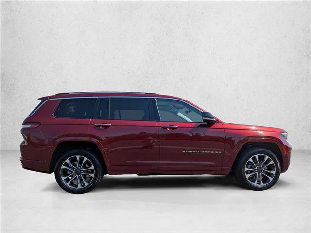 Used 2021 Jeep Grand Cherokee L Overland w/ Luxury Tech Group IV AWD/4WD image 4