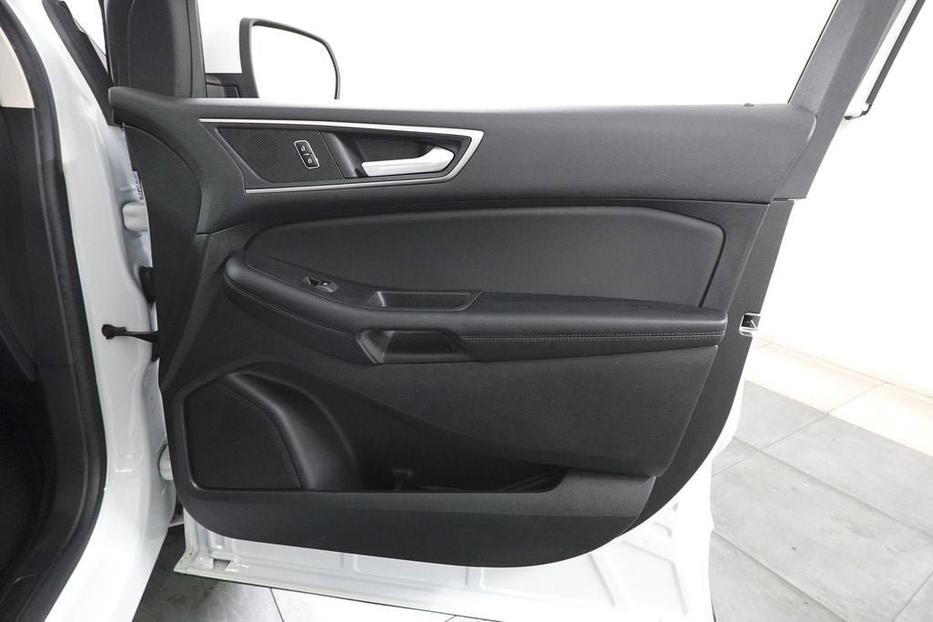 Used 2023 Ford Edge SEL AWD/4WD image 29
